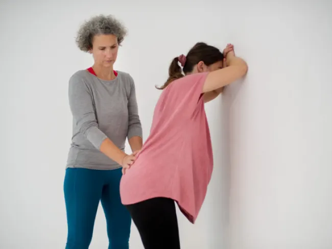 Discover the tools and techniques to make your birthing experience more empowered, comfortable, and connected with our Active Birth Workshop